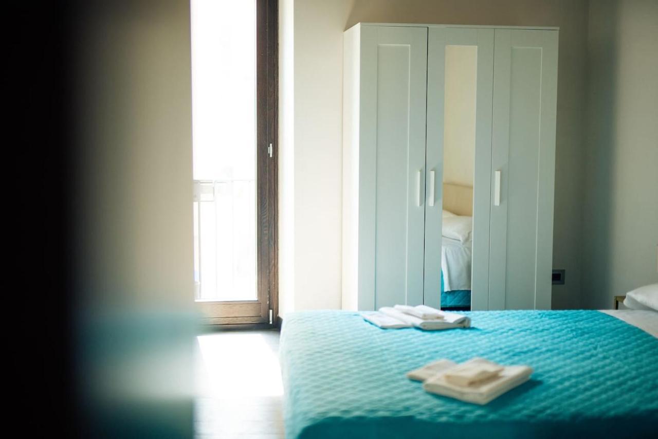 Apartamento Domus Gisulfo Salerno Exterior foto